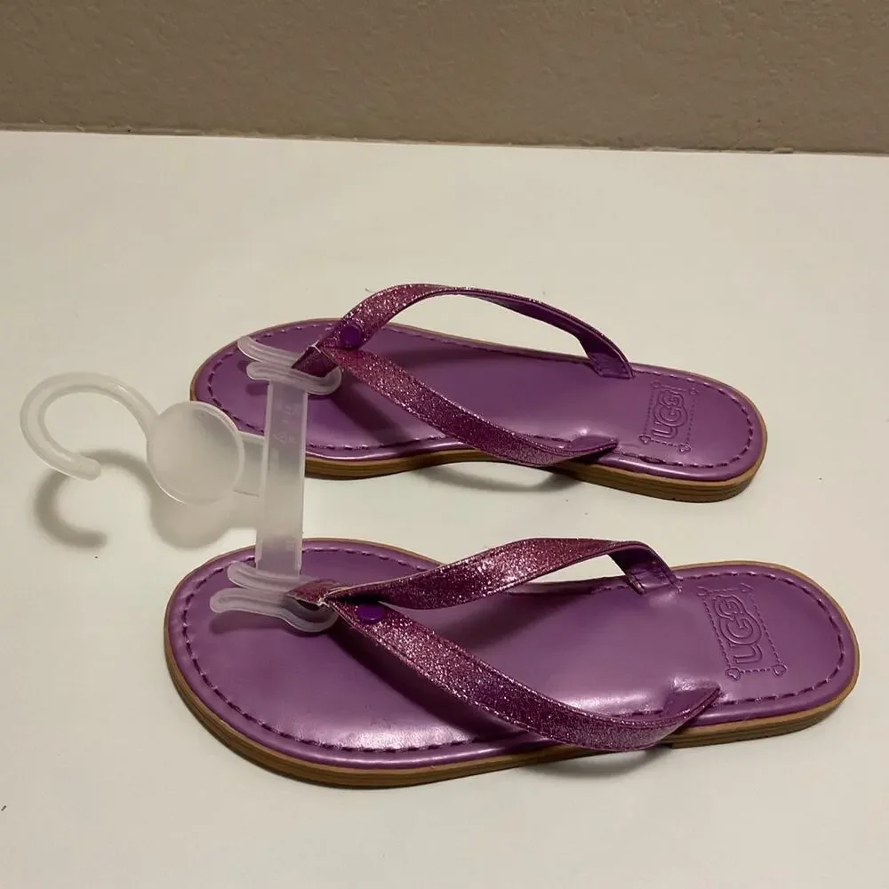 UGG nwt violet